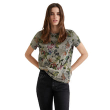 Cargar imagen en el visor de la galería, Camiseta Flores
